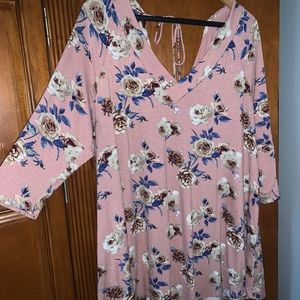 Cute, Flowy Top with Tie Back